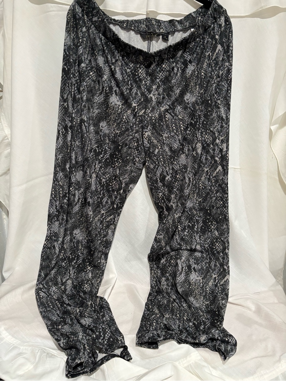 IMAN Black and Gray Snake-Print Wide-Leg Pants